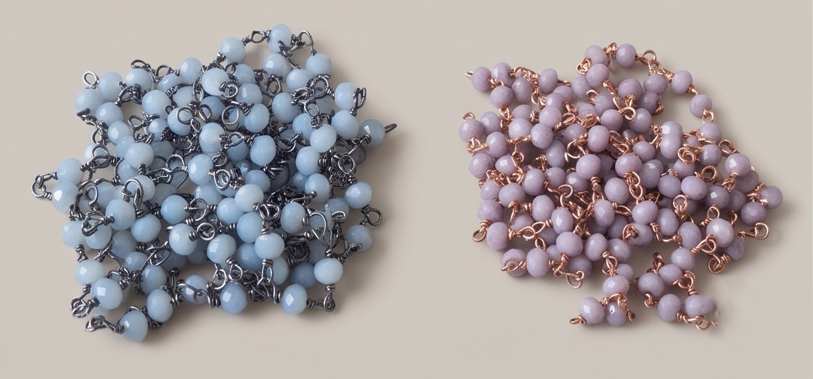 Workshop moment — Beads and charms